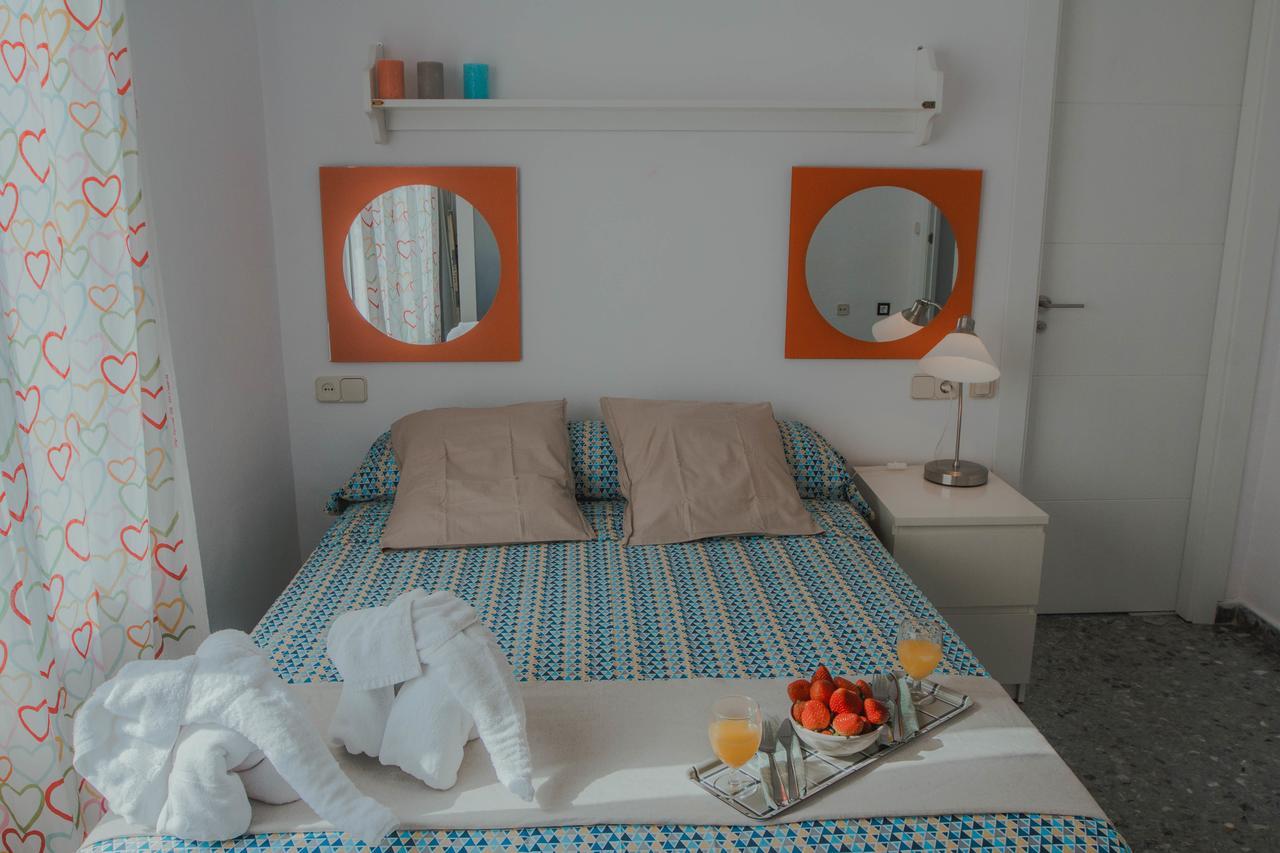 Atico Con Terraza Y Vistas Apartman Málaga Kültér fotó