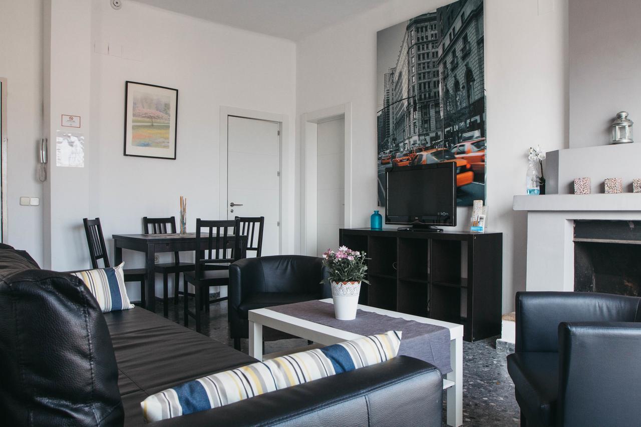 Atico Con Terraza Y Vistas Apartman Málaga Kültér fotó
